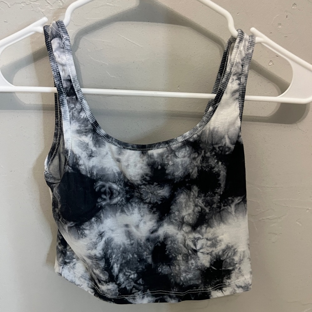 Shien crop top size s
